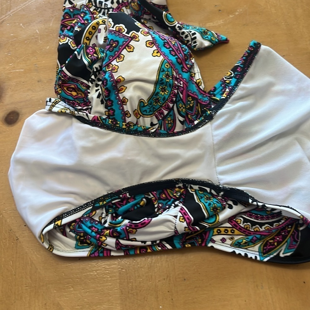 Kenneth Cole Reaction, Tummy Toner one piece swimsuit, - Picture 3 of 5